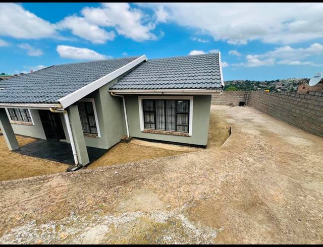 3 BEDROOM HOUSE FOR SALE IN UMLAZI